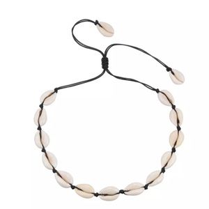 Natural Seashells Necklace